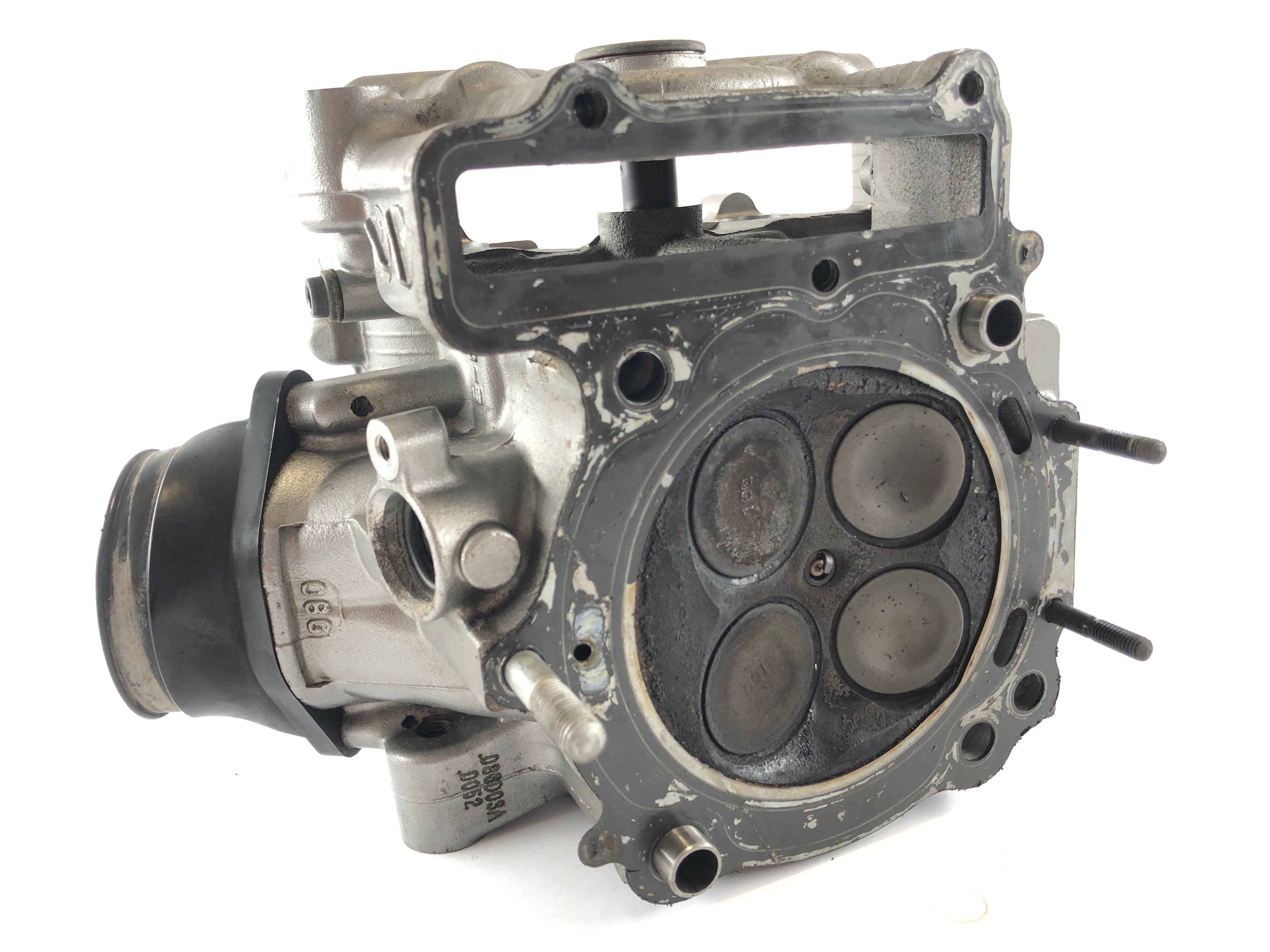 Suzuki DL 1000 V-Strom [2006] - Cylinder head cylinder rear