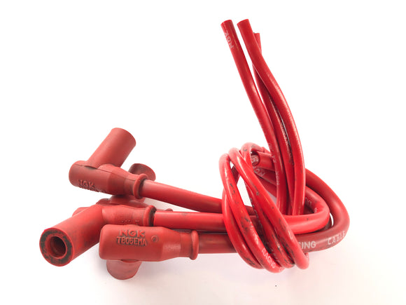 Kawasaki Z 1100 KZT10A [1982] - Sytytyskaapeli kynttilänjalkalla