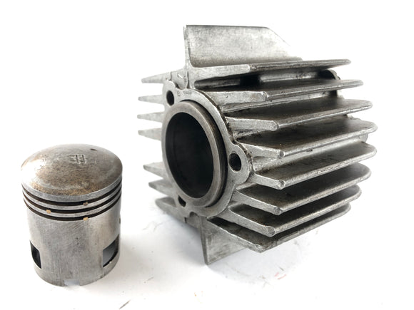 Moto Guzzi Guzzino 65 [Hispania Motoleggera] - Zylinder mit Kolben