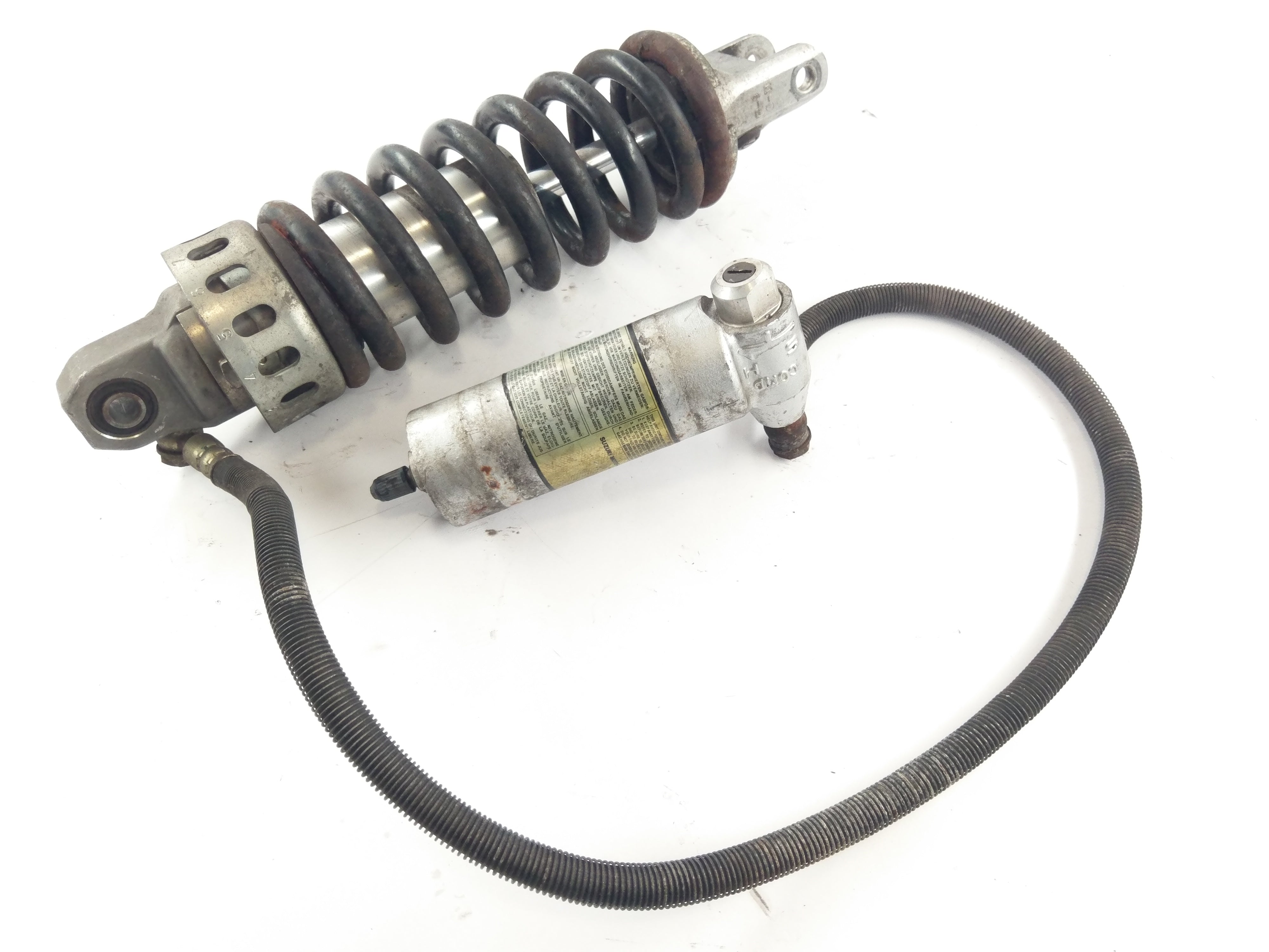 Suzuki GSXR 1100 GV73A [1992] - Shock absorbér peří kostí