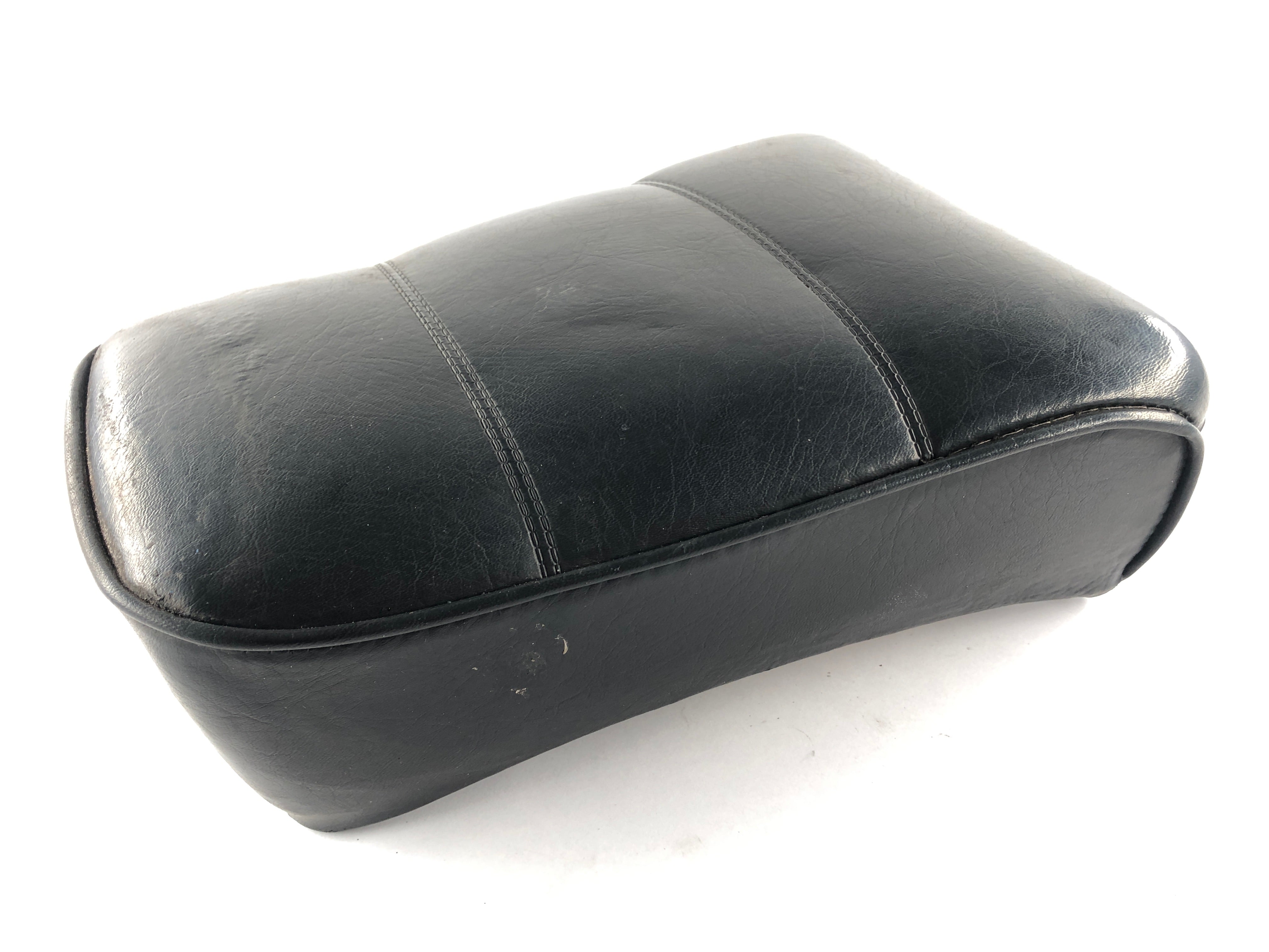 Suzuki LS 650 NP41B [1990] - Socius Seat Seat Pad