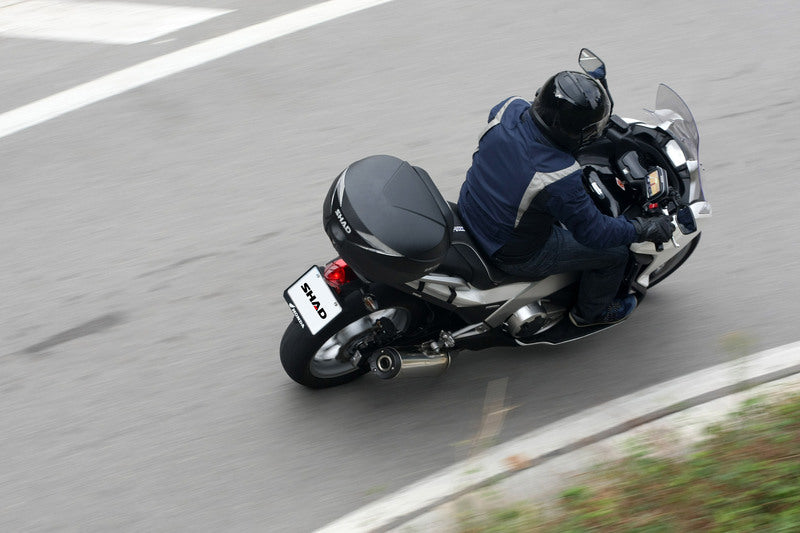 Kawasaki J 125 [SHAD] - SH39 horní kufr černý 3kg 39L