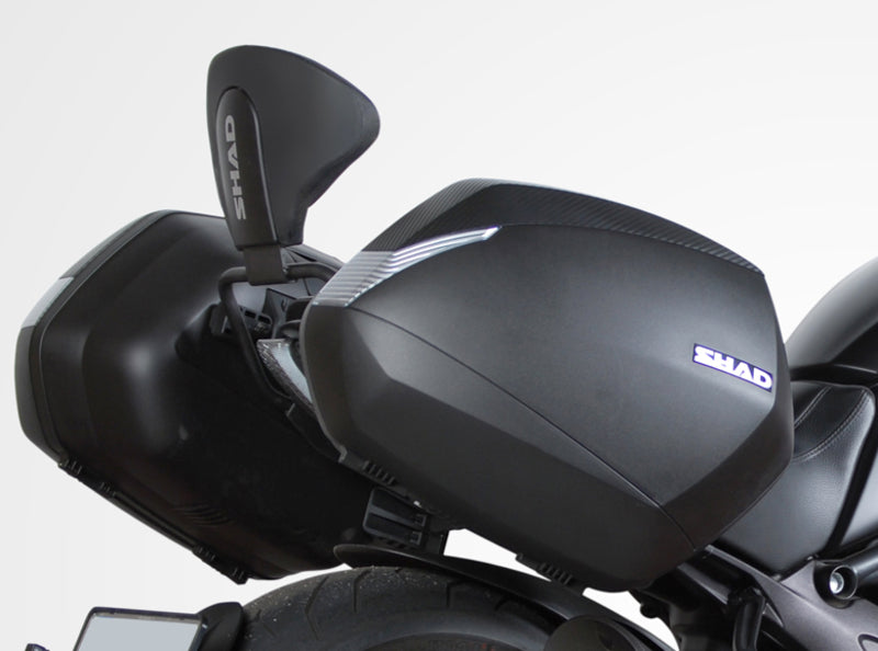Ducati Diavel 1200 [SHAD] - Systém uchycení zádové opěrky