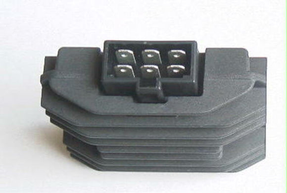 Kawasaki Zephyr 750 [TOURMAX] - Régulateur - Kawasaki