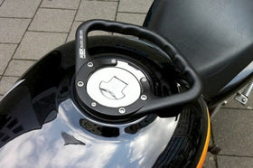 Ducati Panigale 1199 [A-SIDER] - Uchwyt zbiornika Black Edition Bezśrubowy Ducati Panigale 1199/1299 - 0