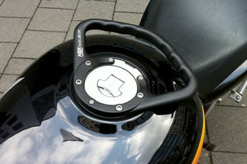 Suzuki Gsx-R [A-SIDER] - Empuñadura Depósito Black Edition 7 Tornillos Negro Suzuki