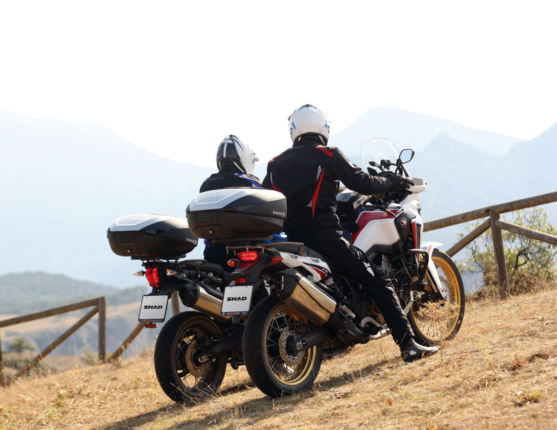Yamaha X-Max 300 Tech Max + [SHAD] - Baúl SH59X aluminio
