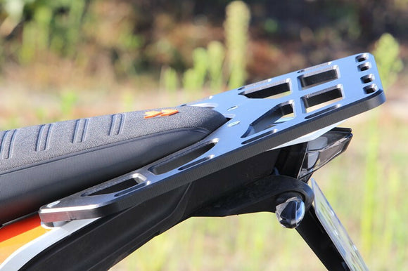 Ktm Adventure 390 [AXP] - Zadní nosič černý KTM 390 Adventure