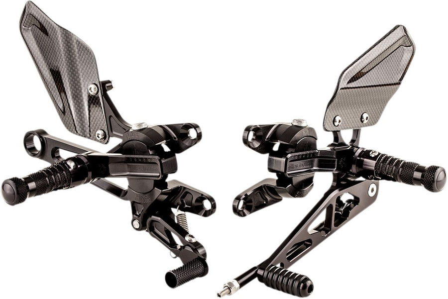 Aprilia Tuono 1000 [GILLES TOOLING] – Système repose-pieds réglable