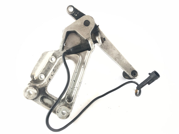 Ducati 900 SS [1992] - voetsteun aan de rechterkant met de remhendel bestuurders voetsteun