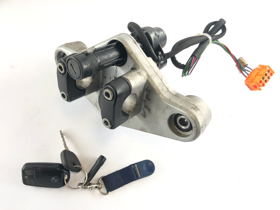 BMW K 1200 LT [2002] - Slotenmaker met Immobilizer en Fork Bridge hierboven