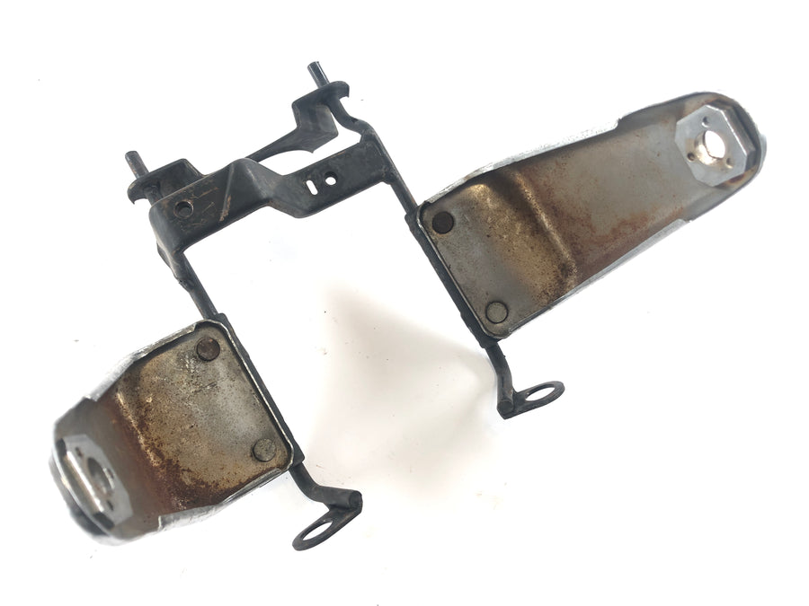 Honda CB 900 F SC01 [1981] - galvenā luktura stiprinājums lampu turētājs