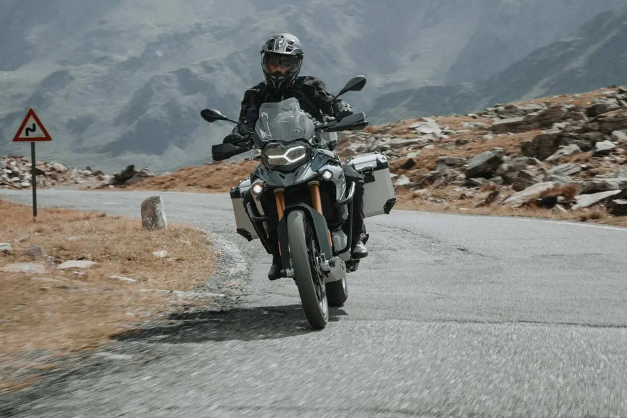 honda africa twin 750 [SW-MOTECH] – TRAX ADV großer Seitenkoffer (45 liter) højre