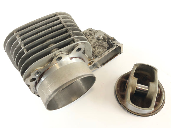 BMW R 1150 GS [2000] - válec s písty nalevo