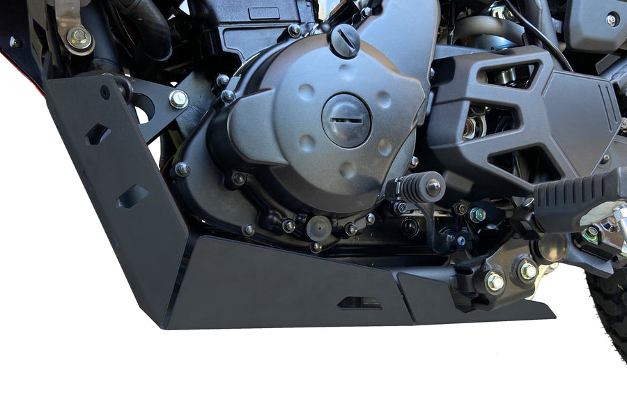 KAWASAKI KLR 650 [2025] – mootorikaitse – must