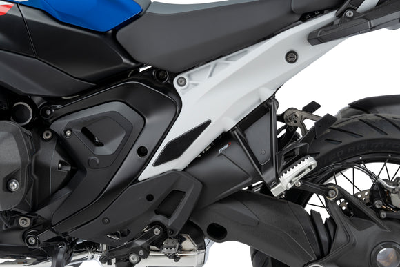 BMW R 1300 GS TROPHY [2025] — нижний боковой обтекатель — карбоновый вид