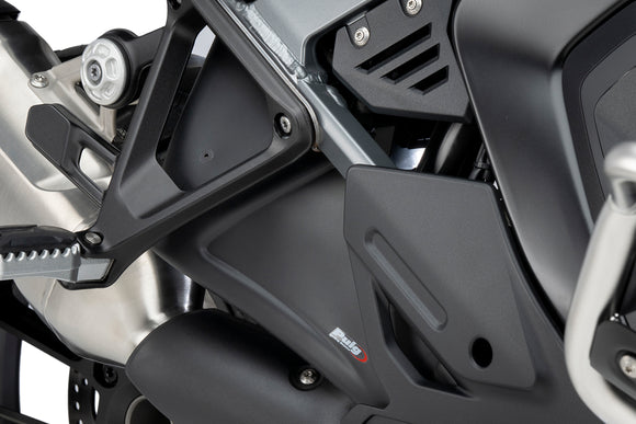 BMW R 1300 GS ADVENTURE [2025] — нижний боковой обтекатель — карбоновый вид