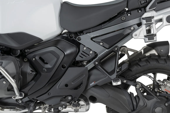 BMW R 1300 GS ADVENTURE [2025] — нижний боковой обтекатель — карбоновый вид