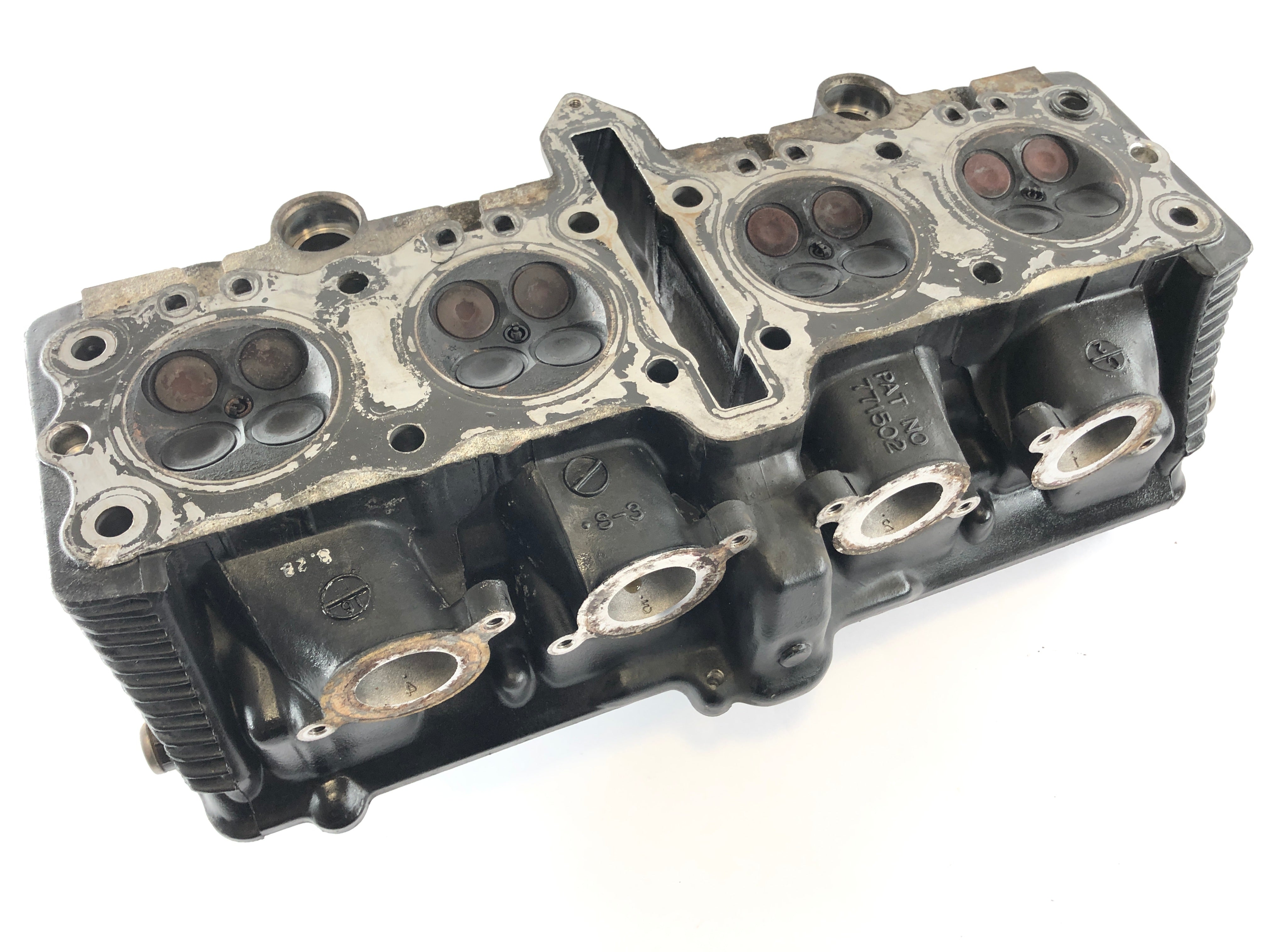 Suzuki Bandit GSF 650 S WVB5 [2005] - Cylinder head