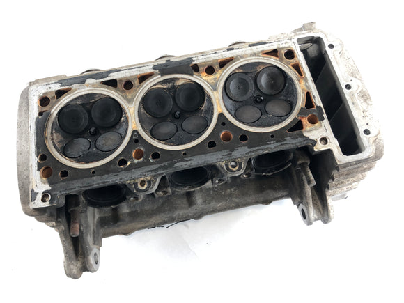 Triumph Thunderbird 900 RT T309 [1997] - hlava válce