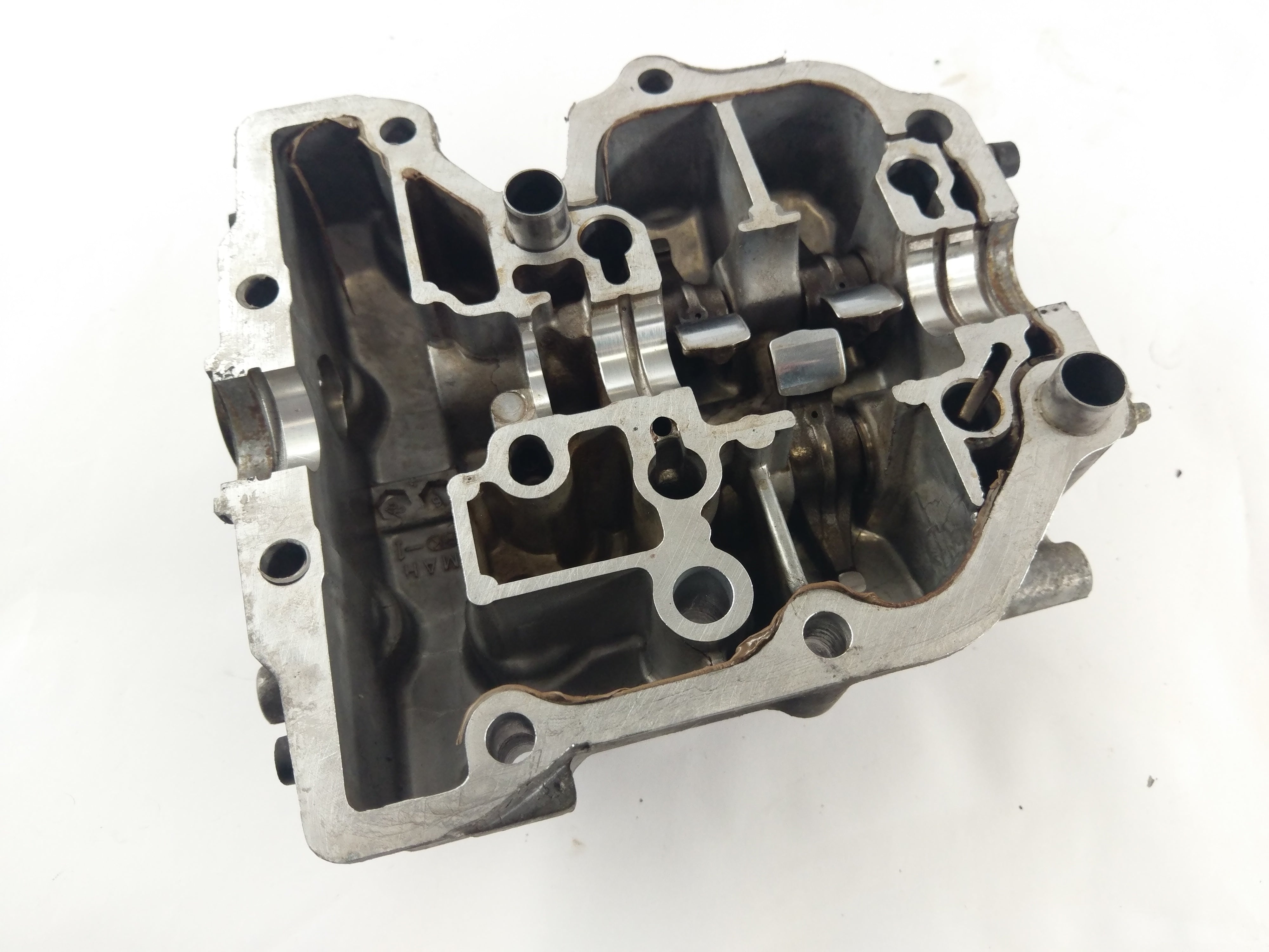 Honda VT 1100 SC32 [1999] - Valve cover rocker arm cylinder head