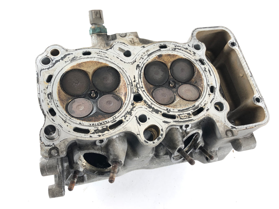 Honda VFR 800 FI RC46 [2000] - Cylinder head