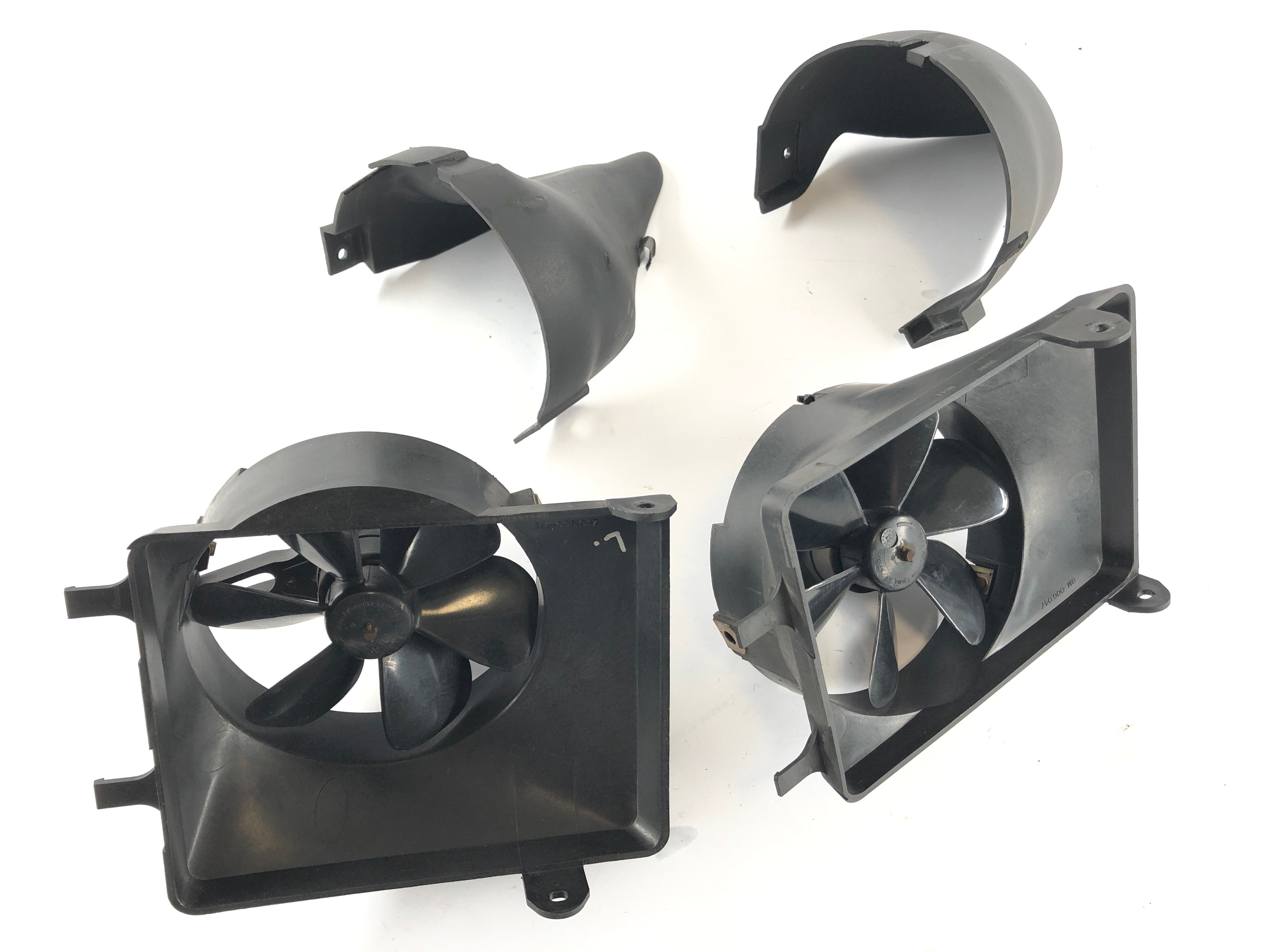 BMW K 1200 RS [2001] - Radiator fan with funnel left and right set