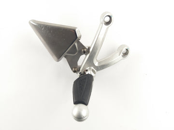 Benelli TNT 1130 Sport [2002] - Repose-pied avec support repose-pied droit