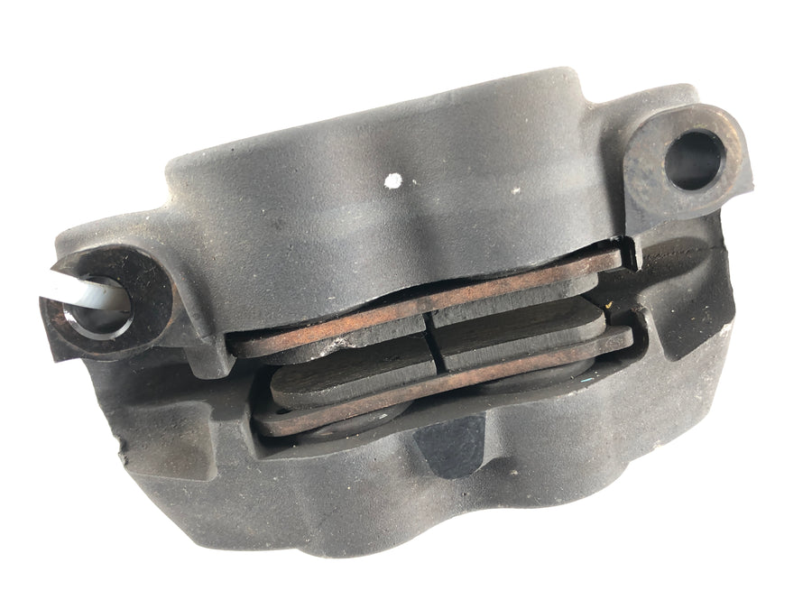 can on the Spyder SM5 [2009]  - 正面のブレーキキャリパー