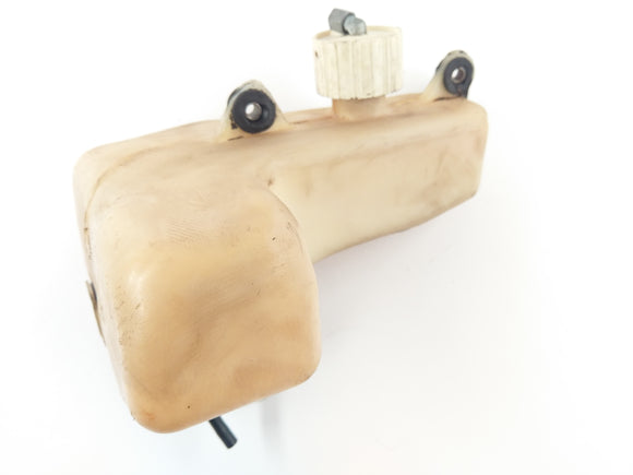 Suzuki GT 550 [1978] - масляный бак