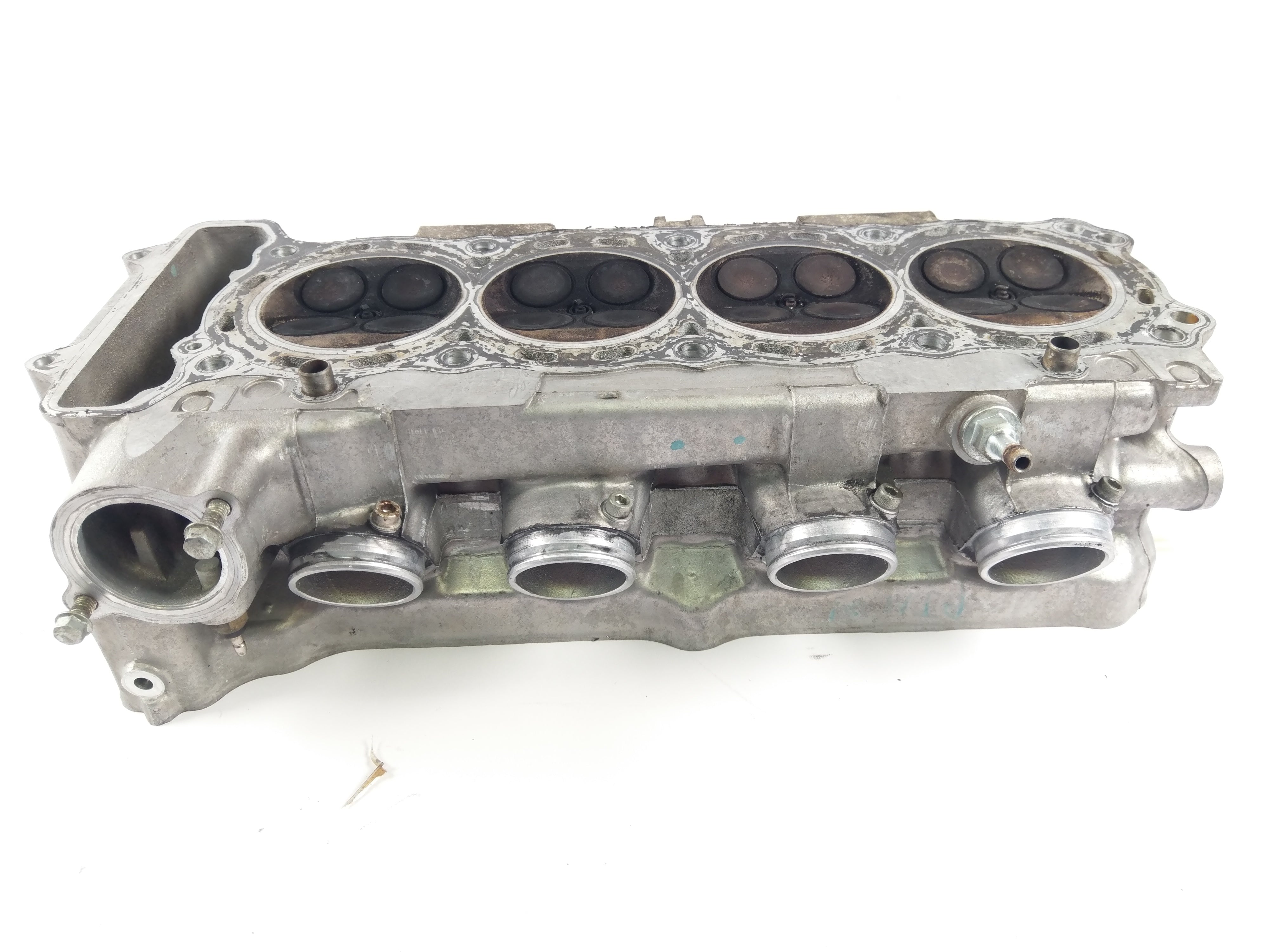 Honda CBR 900 RR Fireblade SC28 [1994] - Cylinder head