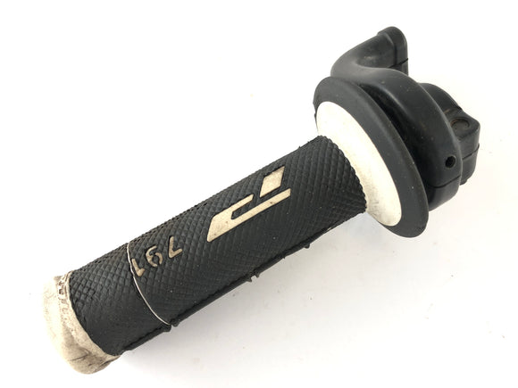 Husqvarna TE 510 [2008] - Fixation guidon accélérateur droit