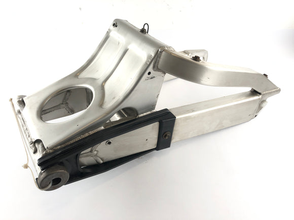 Yamaha YZF R6 RJ03 [2000] - Swingarm Rear swingarm