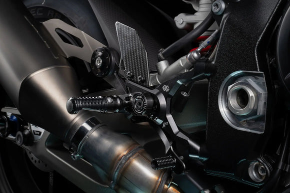 BMW s 1000 [GILLES TOOLING] – MUE2 レスト システムが後ろに移動