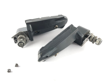 BMW F 650 CS Scarver [2001] - reposapiés pediátricos a la derecha e izquierda - 0