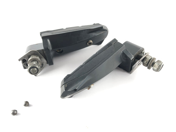 BMW F 650 CSスカーバー[2001]  - 右と左の小児のフットレスト