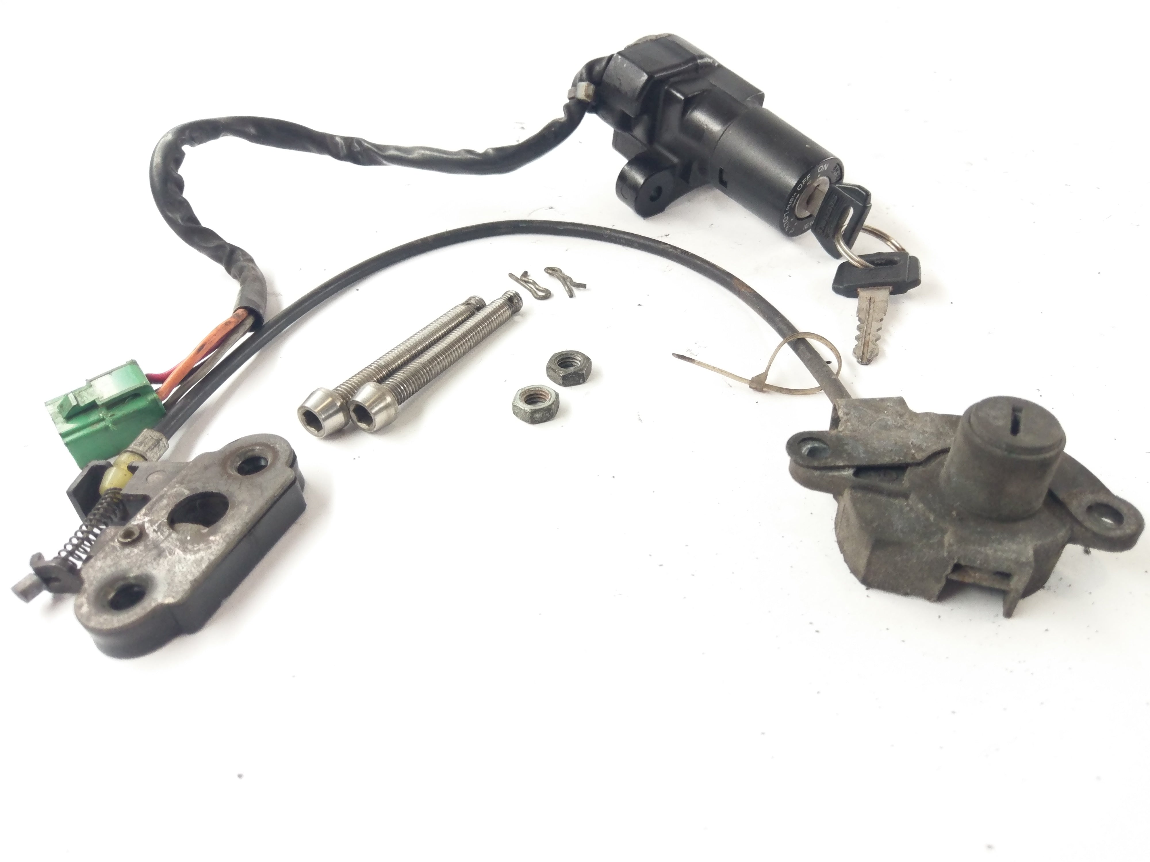 Suzuki GSXR 1100 GV73A [1992] - Castle Set Locksmith