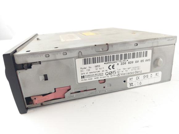 梅赛德人-Benz E 280 CDI [W211]  - 驱动导航设备