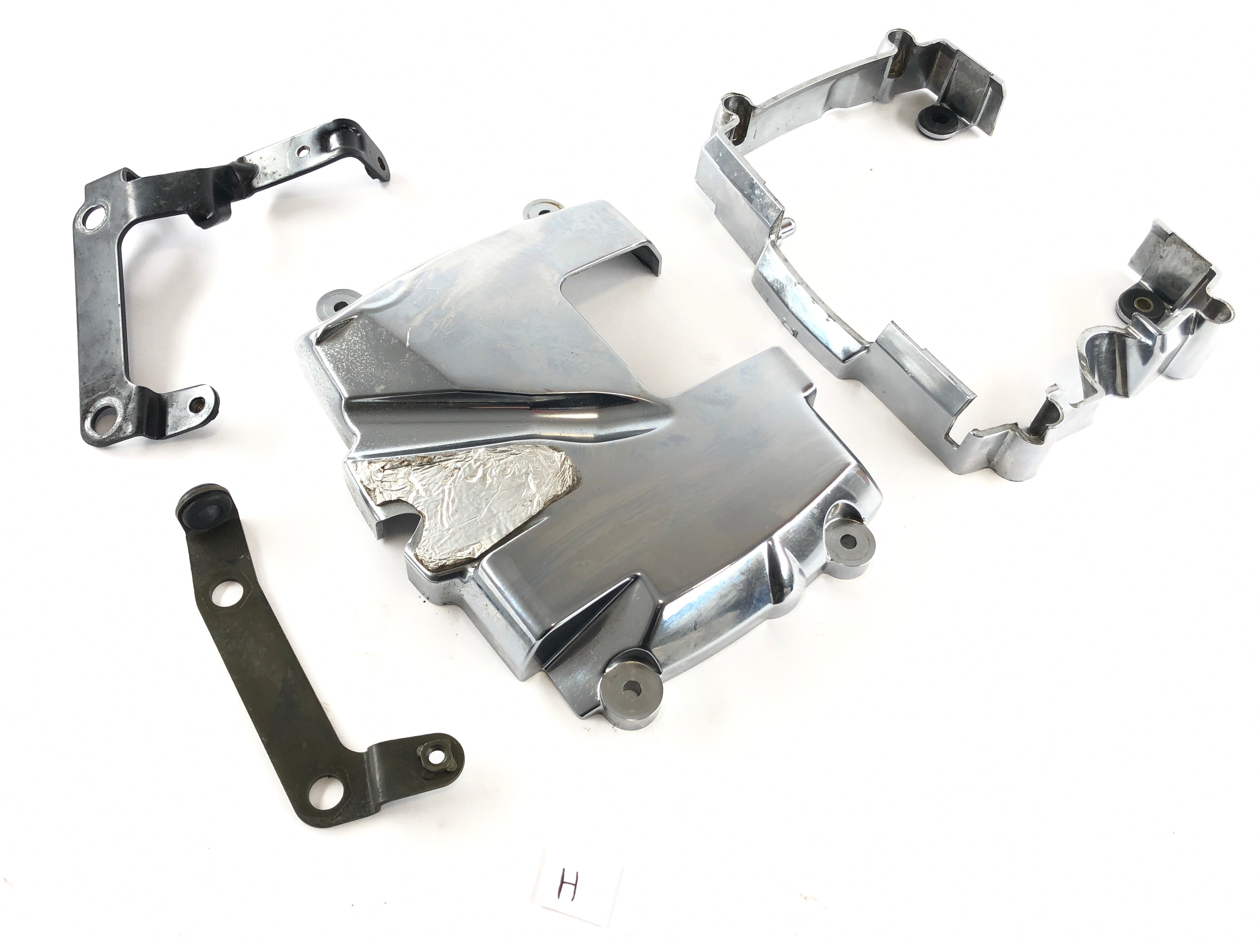 Yamaha XVS 650 Drag Star 4VR [1997] - Rear cylinder cover