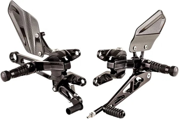 Aprilia Tuono 1000 [GILLES TOOLING] – Système repose-pieds réglable
