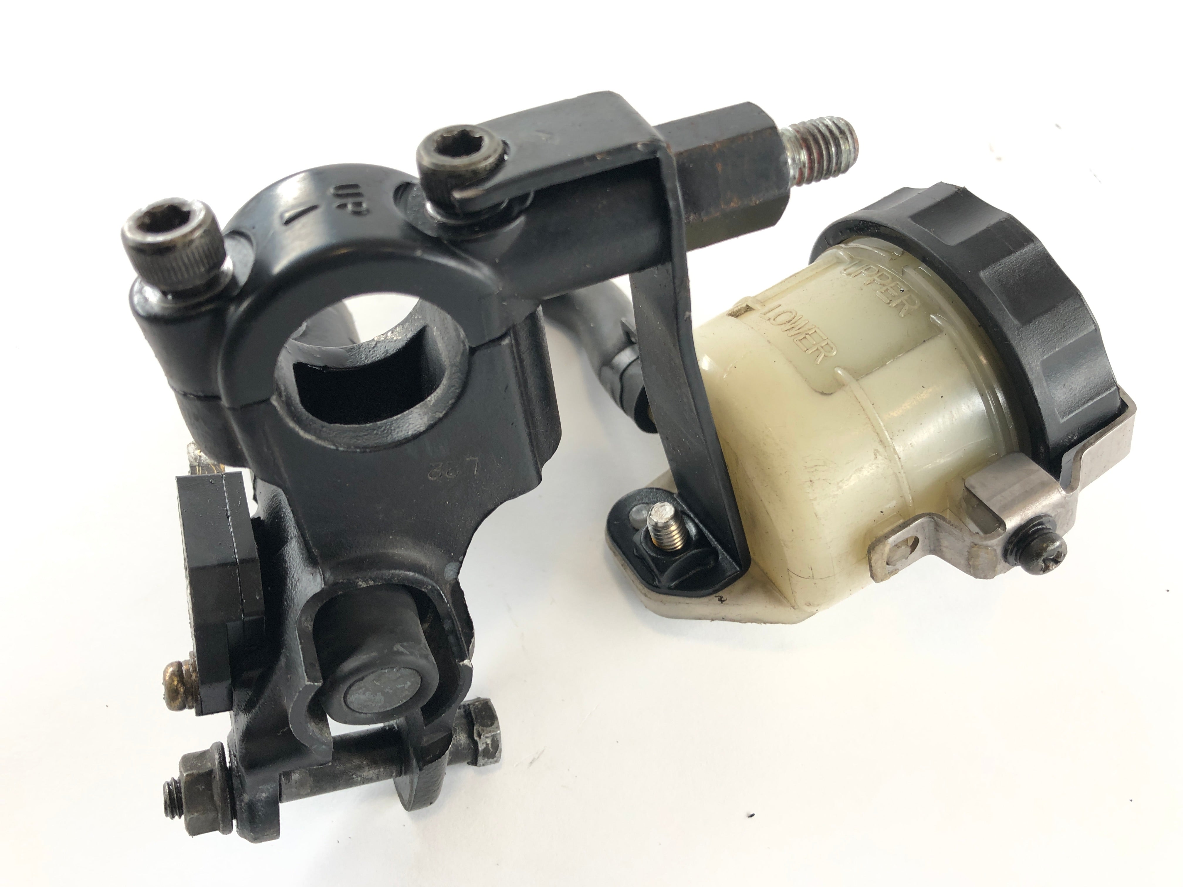 Triumph Speed ​​Triple T509 [1997] - Brake pump handbrake pump