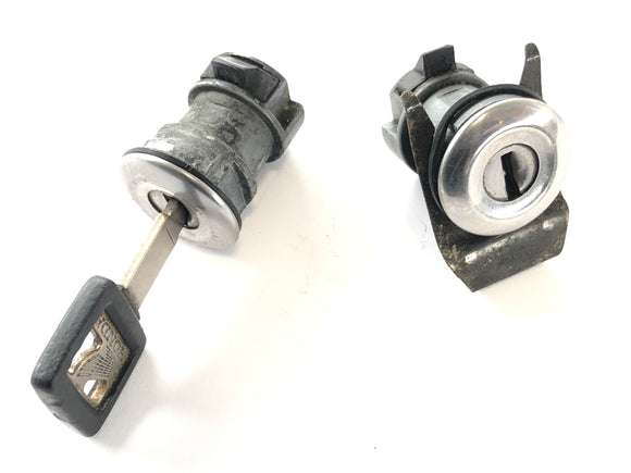 Honda GL 1500 Goldwing SC22 [1988] - Paire de serrures pour compartiment de rangement