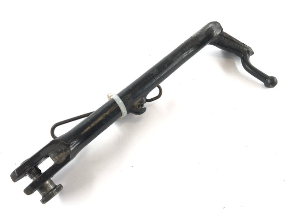 ホンダCB 550 F [スーパースポーツ]  - 春のスタンドサイドスタンド