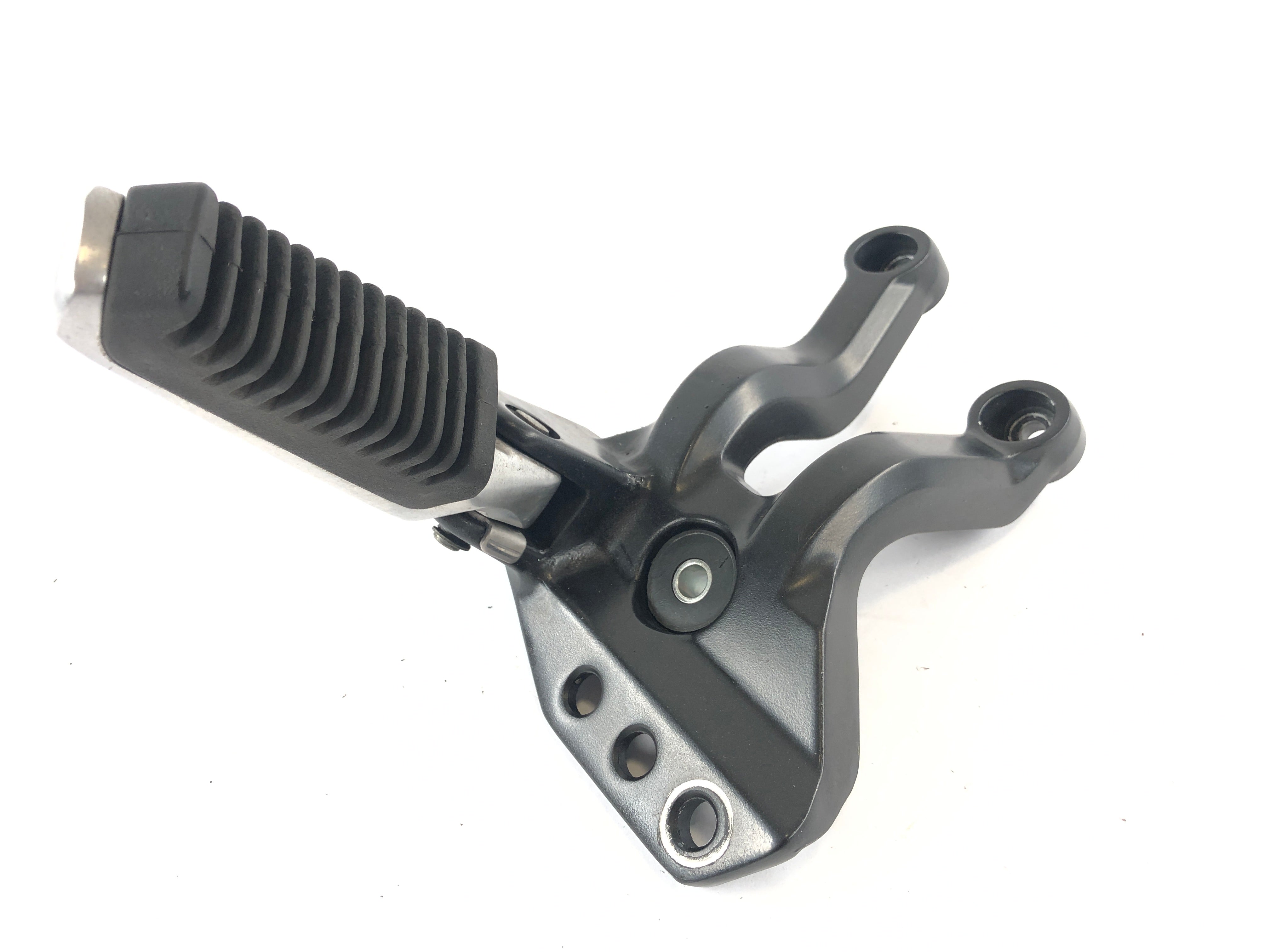 Suzuki DL 1000 V-Strom [2006] - Passenger footrest with holder