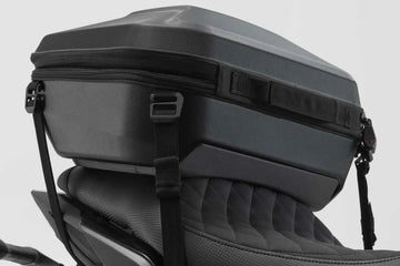 ducati multistrada 950 [SW-MOTECH] – Variante de correa tensora urbana para topcase ABS con inserto en el suelo - 0