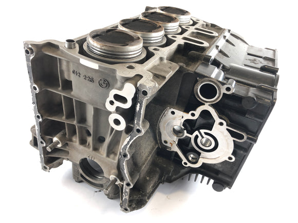 BMW K 1200 LT [2002] - Moottorin kotelo männillä