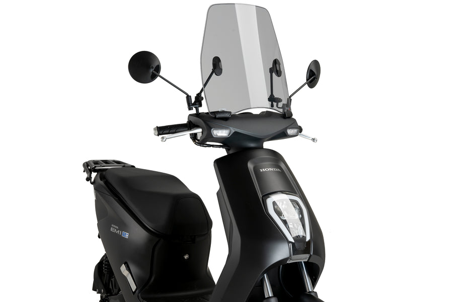 HONDA EM1 E [2024] – Voorruit voor stadsscooter – getint