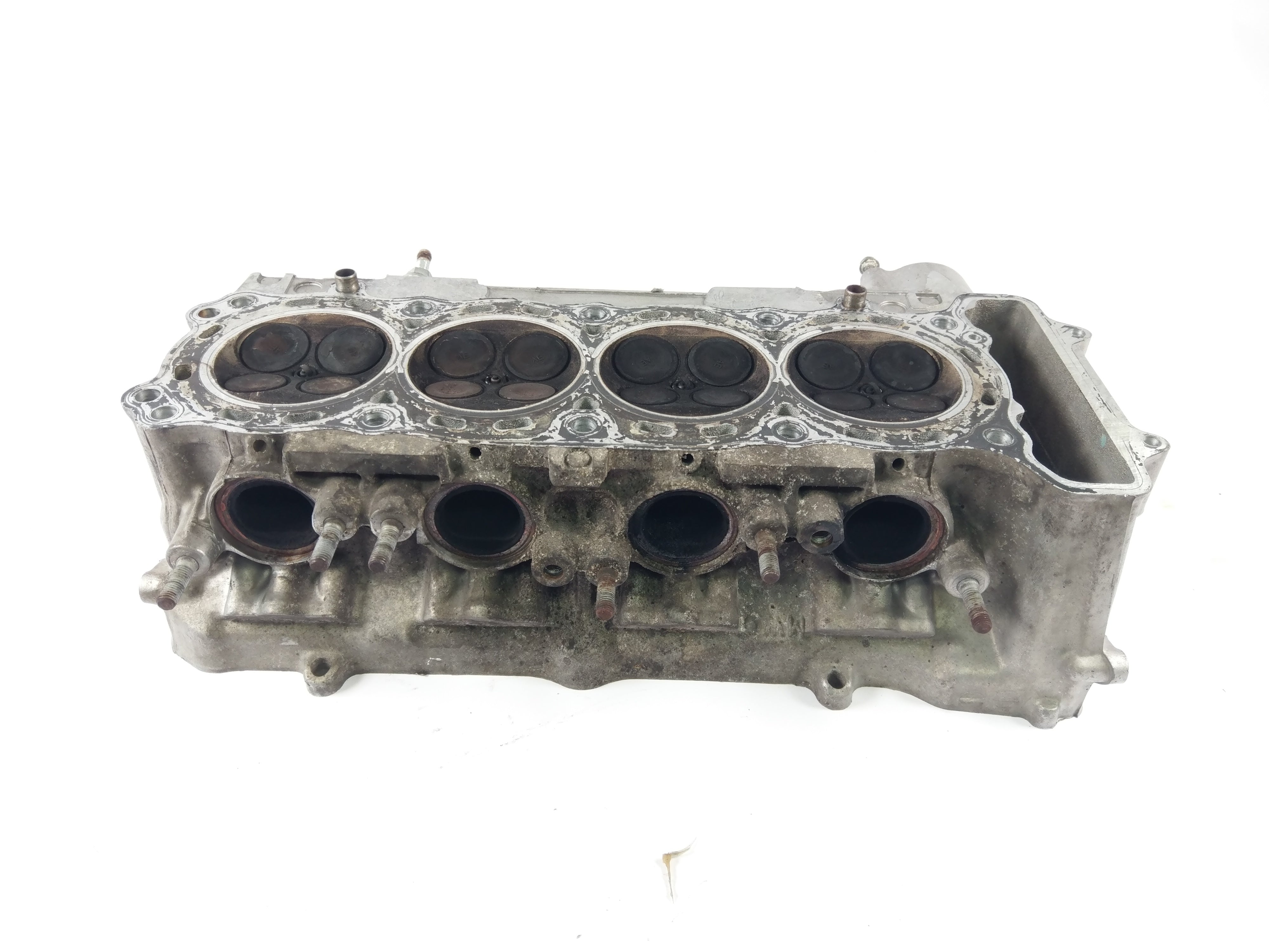 Honda CBR 900 RR Fireblade SC28 [1994] - Cylinder head