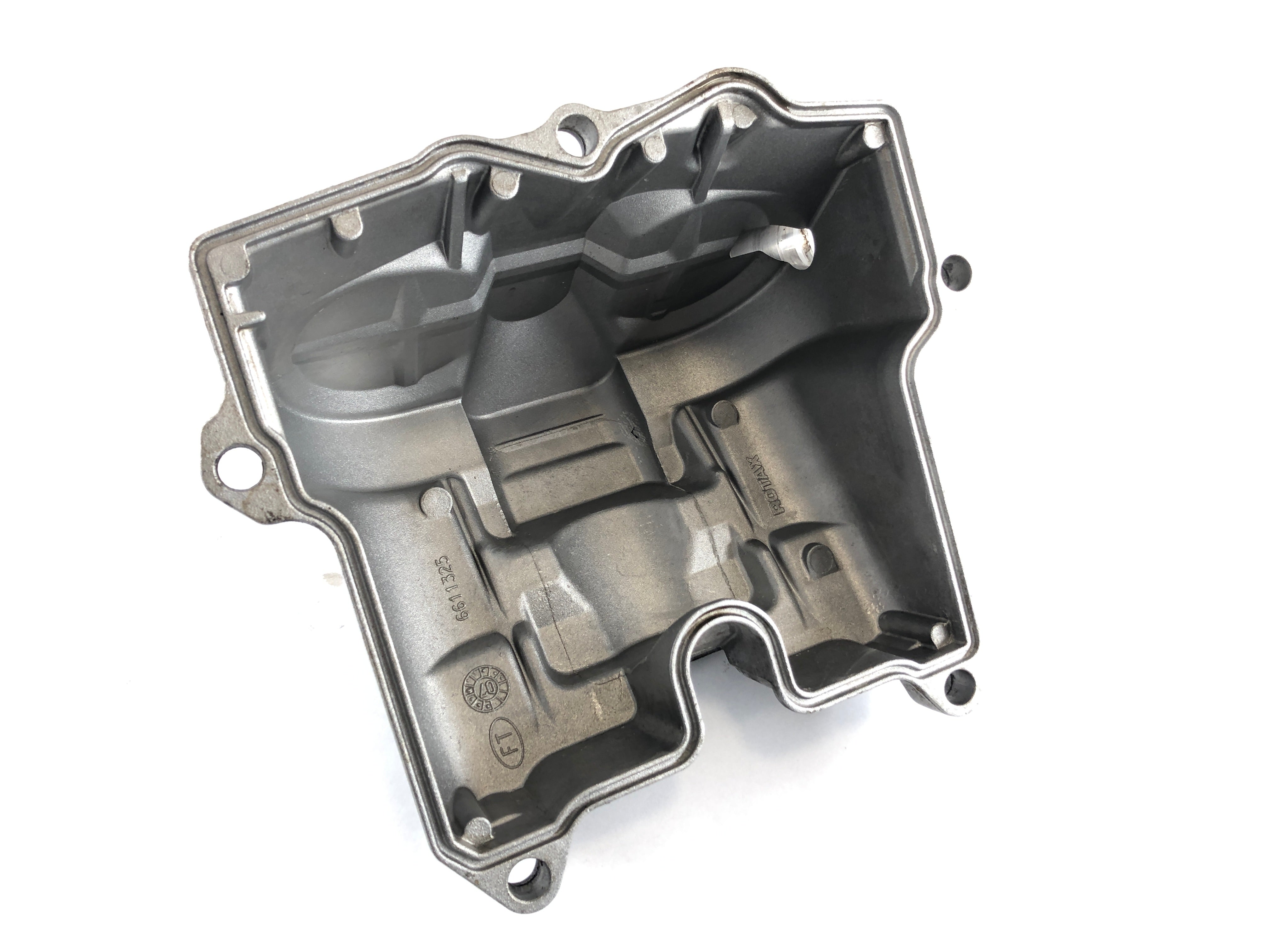 Can Am Spyder SM5 [2009] - Valve Cover Front