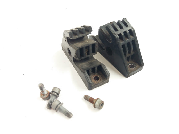 BMW R 1100 GS [1994] - Béquilles de réglage de selle